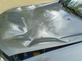 Борисовчанин нанес не менее двух ударов по капоту припаркованного автомобиля