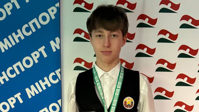 Бильярд: Даниил Осипов поднялся на пьедестал