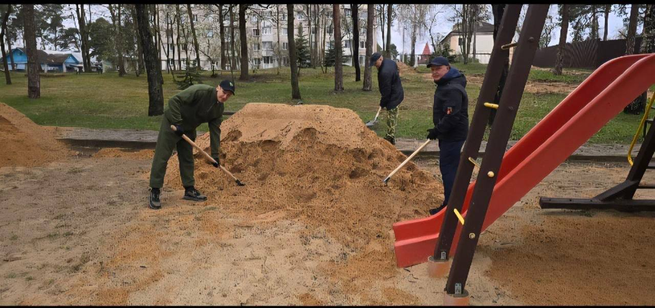 Республиканский субботник: на Борисовщине работа кипит в каждом уголке