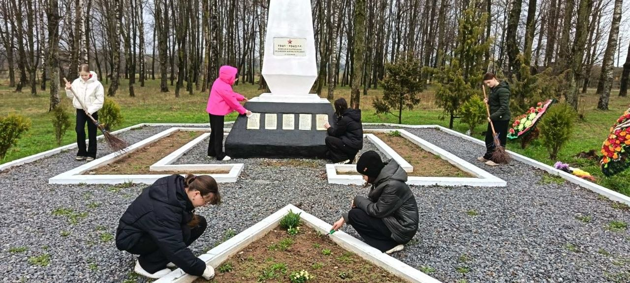 Республиканский субботник: на Борисовщине работа кипит в каждом уголке