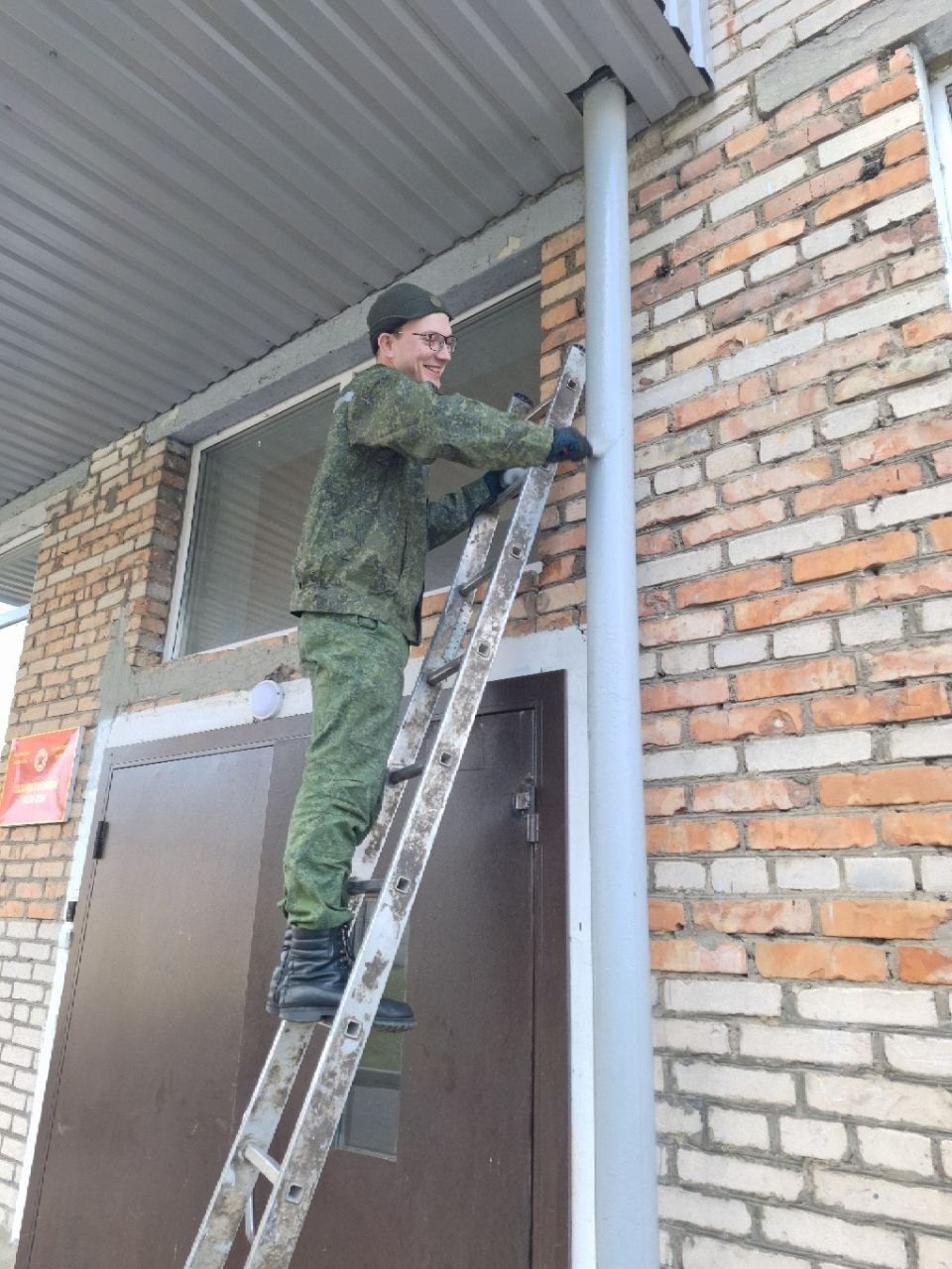 Республиканский субботник: на Борисовщине работа кипит в каждом уголке