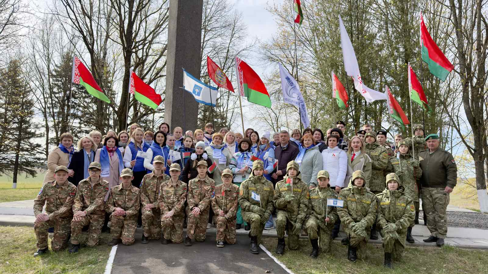 «Яблоневый сад»: активистки районной организации ОО «БСЖ» поддержали акцию по посадке деревьев