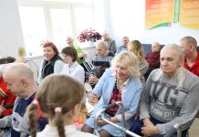 Поделиться теплом: Борисовский район присоединился к акции «Подари радость ближнему»