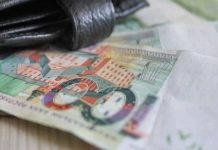 В Борисове совместное распитие спиртного закончилось хищением денег