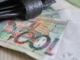 В Борисове совместное распитие спиртного закончилось хищением денег