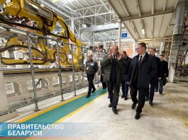 Премьер-министр Александр Турчин с рабочей поездкой посетил СЗАО «БЕЛДЖИ» Премьер-министр Александр Турчин с рабочей поездкой посетил СЗАО «БЕЛДЖИ»