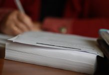 Какие лица вправе осуществлять таможенное декларирование товаров для личного пользования
