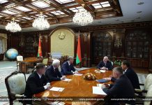 Президент Беларуси Александр Лукашенко встретился с губернатором Свердловской области России Денисом Паслером