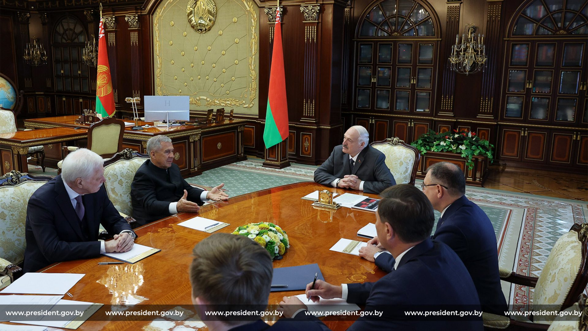Александр Лукашенко встретился с главой Республики Татарстан Российской Федерации Рустамом Миннихановым
