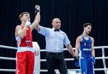Бокс: золото — у Романа Синяка и Максима Румянцева