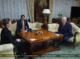 Александр Лукашенко встретился с послом Сербии Илиной Вукайлович Александр Лукашенко встретился с послом Сербии Илиной Вукайлович