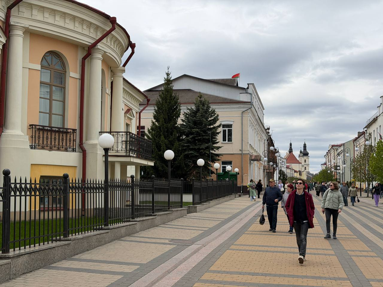 Квиз про женщин и экскурсия по Полесью: как проводят свободное время сотрудники БЗПИ