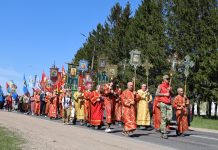 Пасхальный общеепархиальный Крестный ход прибыл в Борисов