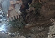 Повреждение водопроводной трубы в Борисове устранено
