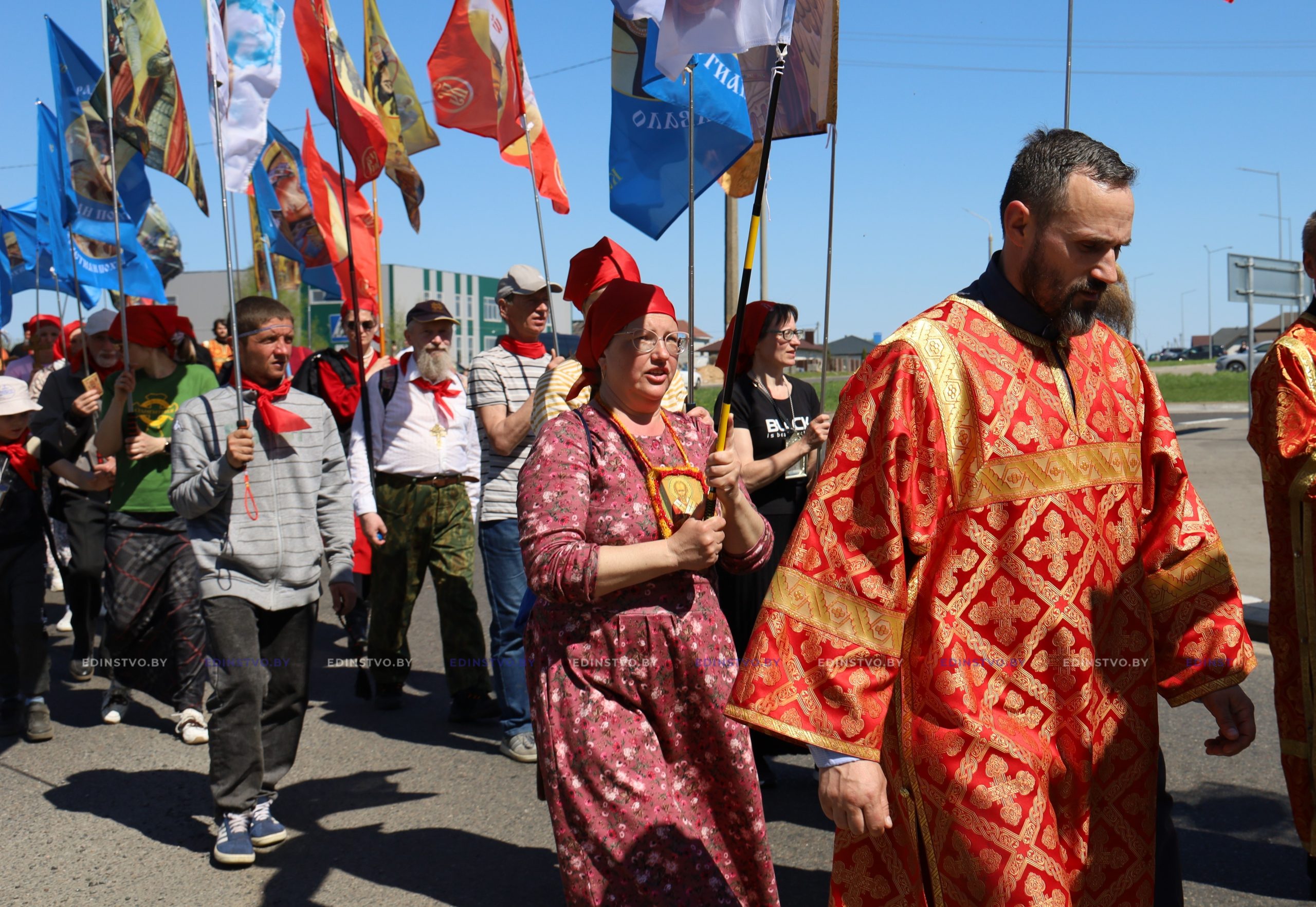 Пасхальный общеепархиальный Крестный ход прибыл в Борисов