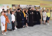 В Борисове с участием владыки Амвросия открылась масштабная фотовыставка «Литургия с Патриархом»