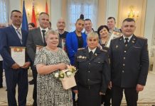 Борисовчане приняли присягу гражданина Республики Беларусь в Несвижском замке