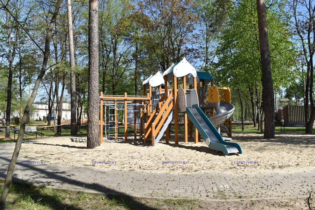 Как преображается городской парк Борисова. Фоторепортаж