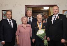 В Борисове продолжают чествовать ветеранов в преддверии Дня Победы