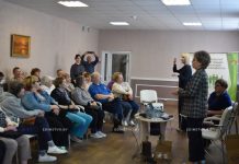 Возможность слышать: в ТЦСОН Борисовского района прошла встреча с врачом-сурдологом-оториноларингологом