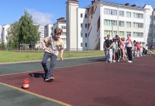 «Школа юного спасателя»: работники Борисовского ГРОЧС посетили воспитанников школьных лагерей
