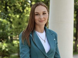 Драйвер развития: как преподаватель из Борисова развивает молодежное движение и воспитывает патриотизм Драйвер развития: как преподаватель из Борисова развивает молодежное движение и воспитывает патриотизм