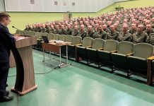 Заместитель прокурора Борисовского района выступил перед новобранцами 72 ОУЦ