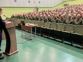 Заместитель прокурора Борисовского района выступил перед новобранцами 72 ОУЦ Заместитель прокурора Борисовского района выступил перед новобранцами 72 ОУЦ