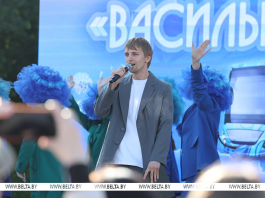 «Фестивальное караоке со звездой» от «Славянского базара» собрало 20 кандидатов на «путевку» в Витебск