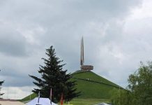 На Кургане Славы на выходных покажут сияющие работы из смолы, макеты автоматов, продукты из льняного масла
