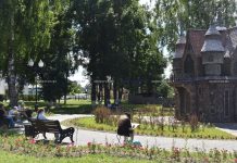 Новый арт-объект Борисова глазами юных художников