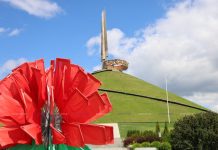 Изделия изо льна и вышитые картины. На Кургане Славы 4 и 5 июля развернутся праздничные выставки