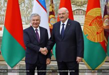 Александр Лукашенко проводит переговоры с Президентом Республики Узбекистан Шавкатом Мирзиёевым