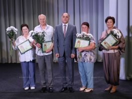 Репортаж с мероприятия, посвященного 85-летию военного клинического медицинского центра