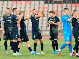 Футбол: только «желто-синие» не уступили