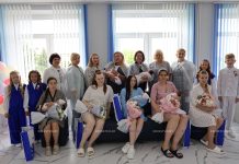 В Борисовском роддоме чествовали мам, чьи малыши появились на свет в День Независимости