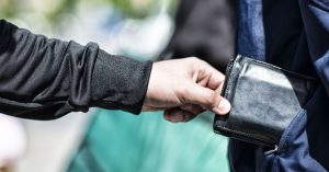 В Борисове возбуждено три уголовных дела: кража, присвоение топлива и хулиганство В Борисове возбуждено три уголовных дела: кража, присвоение топлива и хулиганство