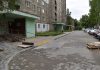 Как благоустраивается общий двор трех борисовских многоэтажек