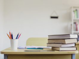 Пилотный проект по углубленному изучению естественных наук запустят в школах с 1 сентября
