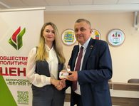 Дмитрий Слонский: «Быть в партии — служить стране и своим примером побуждать других к созидательной работе»