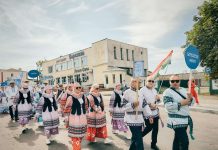 Триумф ансамбля «Любава» на юбилейном X фестивале «Две реки» в Докшицах