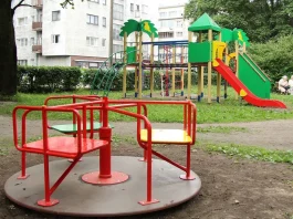 В Минской области за семь месяцев установили более 90 игровых и спортивных площадок от ЖКХ