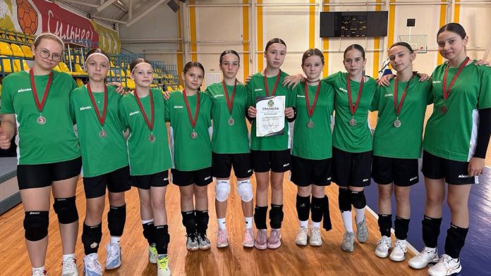 Волейбол_2026_09_23 Волейбол: третье место на областном турнире