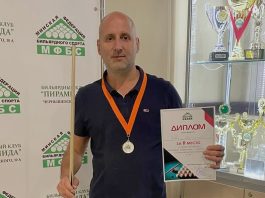 Бильярд: Павел Алейников занял второе место