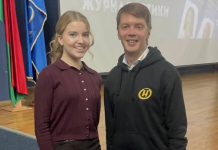 Журфак БГУ распахнул двери новому поколению. На занятии в Школе молодого журналиста побывала юнкор «Адзiнства»