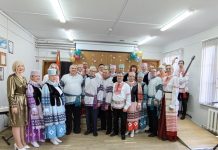 Творческий тандем: «Любава» и «Явар» выступили на открытии месячника «Человек с белой тростью» в Лепеле