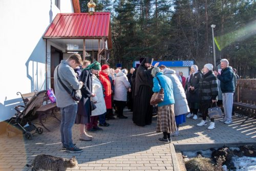 Епископ Амвросий совершил освящение креста и купола для строящегося Борисо-Глебского храма города Борисова