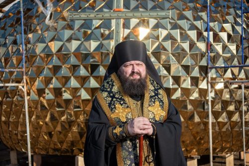 Епископ Амвросий совершил освящение креста и купола для строящегося Борисо-Глебского храма города Борисова